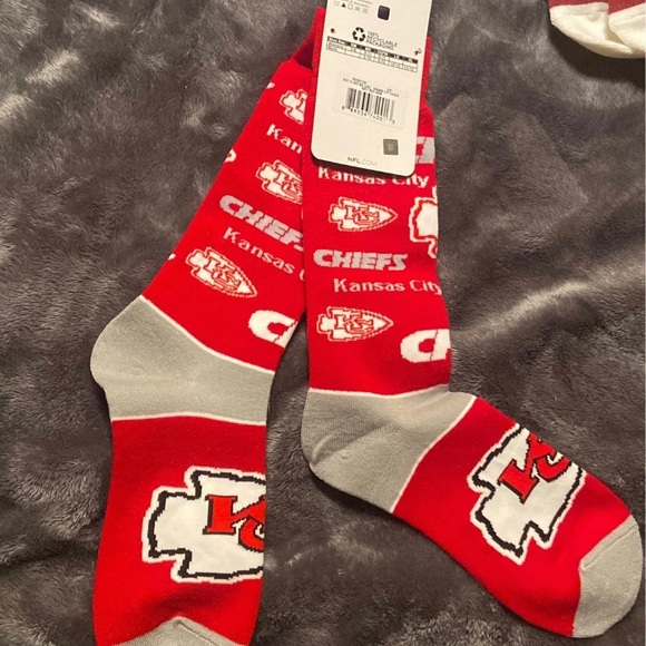 Team Socks - Picture 1 of 8